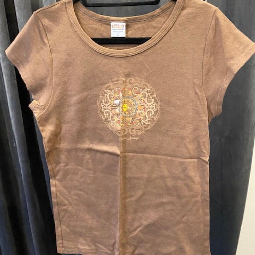 Crazy Shirt Brand Womens Graphic T XL Brown and Multi Color